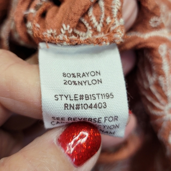 Blu Pepper 3/4 Sleeves Peasant Blouse, Size Large - Picture 9 of 11